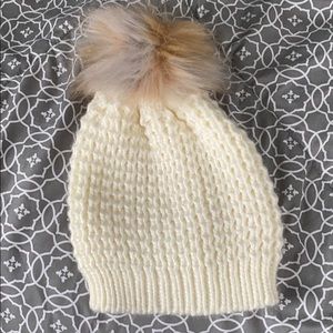 Pom Pom beanie